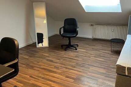 Zimmer Solingen Bech - 1 Zimmer, 580&euro; | Angebot:25636276
