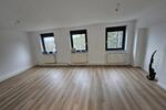 Etagenwohnung Solingen Höhscheid - 2 Zimmer, 51 m&sup2;, 900&euro; | Angebot:26044653