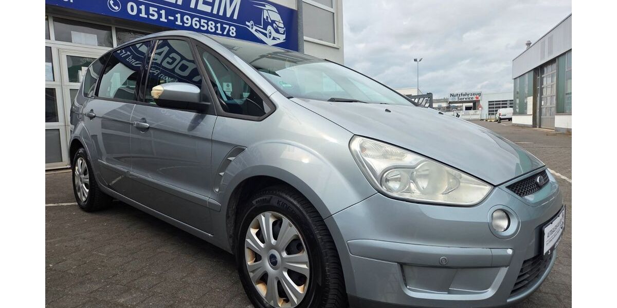 Ford S-Max 235.523 km 3.950 &euro; Pulheim 50259