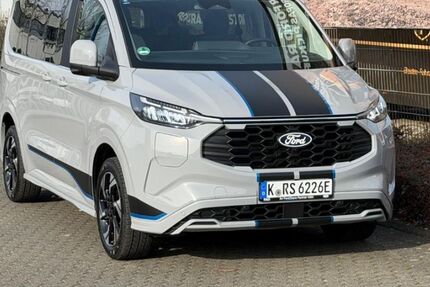 Ford Tourneo Custom 13.000 km 60.490 &euro; Köln 50769