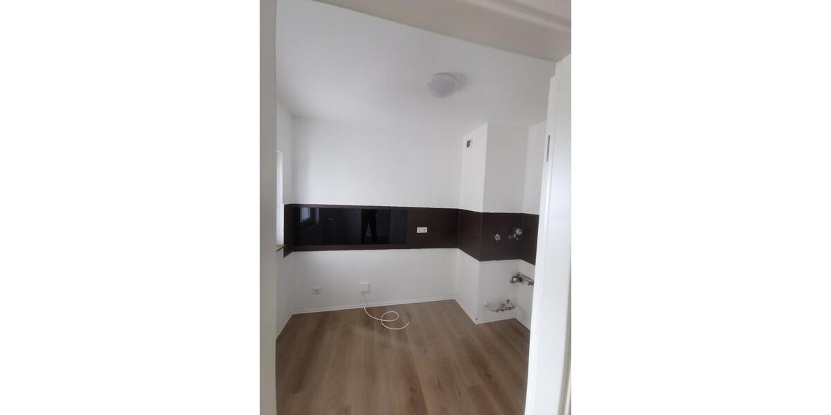 Etagenwohnung Monheim am Rhein - 2 Zimmer, 64 m&sup2;, 151.000&euro; | Angebot:26894712