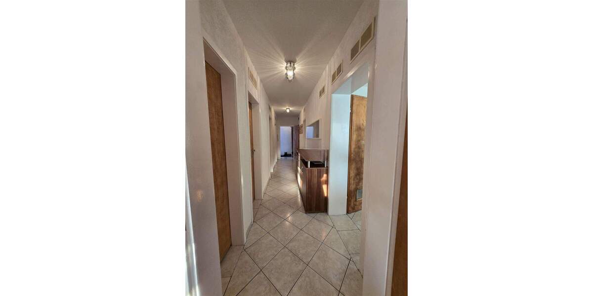 Etagenwohnung Leverkusen Wiesdorf - 4 Zimmer, 86 m&sup2;, 189.000&euro; | Angebot:24406317