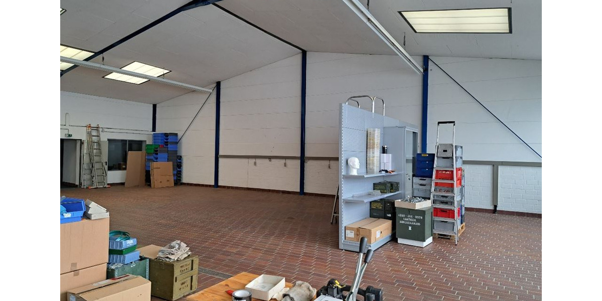 Gewerbeobjekt Bergisch Gladbach Paffrath - 2.100&euro; | Angebot:24338052