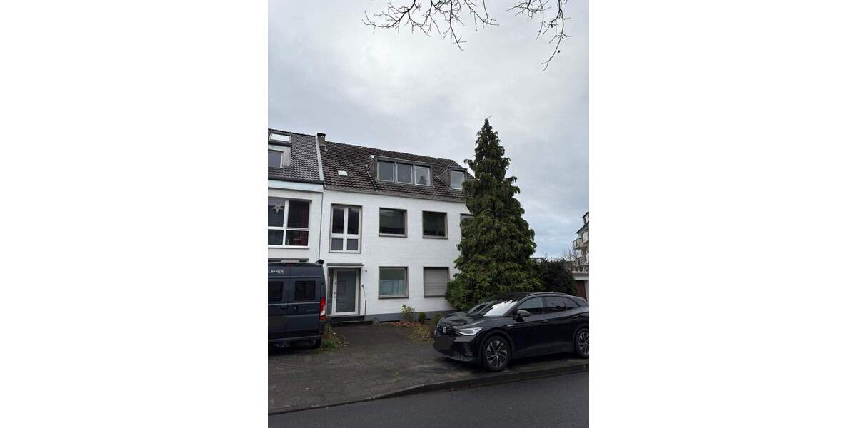 Renovierte 3-Zimmer Wohnung in ruhiger Wohnlage - bitte nur schriftliche Anfragen 3 zimmer