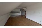 schöne helle 2,5-Zimmer Whg., Küche, Diele, 2 x Bad inkl. Stellplatz