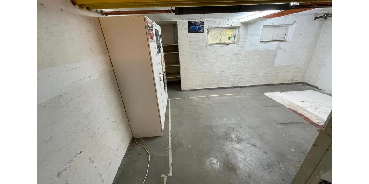 Hochparterre Köln Ehrenfeld - 3 Zimmer, 81 m&sup2;, 1.800&euro; | Angebot:27627043