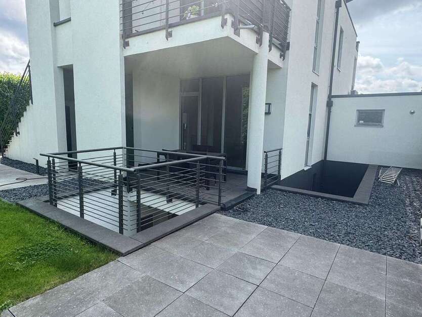 Wohnung zum Mieten in Müngersdorf 1.650 € 120 m²