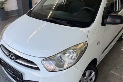 Hyundai i10 55.378 km 4.690 &euro; Köln 50829
