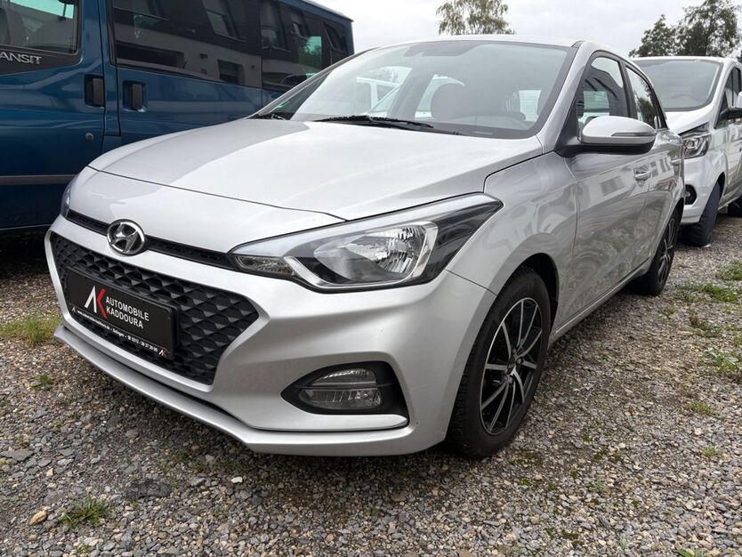 Hyundai i20 120.755 km 8.990 € Solingen 42653