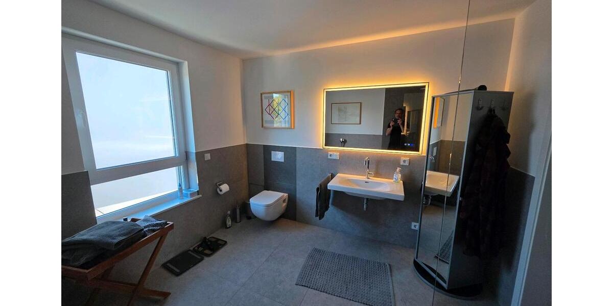 Einfamilienhaus Bergisch Gladbach Paffrath - 4 Zimmer, 145 m&sup2;, 2.615&euro; | Angebot:26322749