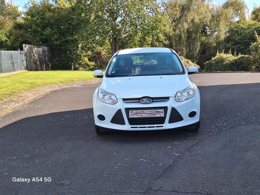 Ford Focus 153.702 km 4.999 € Brühl bei Köln 50321