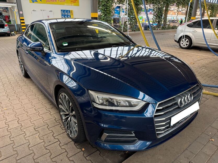 Audi A5 109.000 km 27.000 € Köln 50672