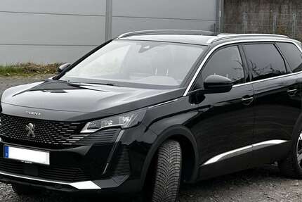 Peugeot 5008 35.000 km 35.500 € Köln 50859