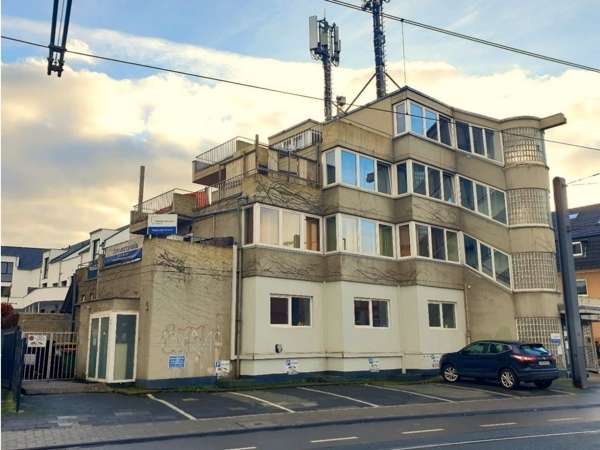 Einfamilienhaus Köln Ehrenfeld - 12 Zimmer, 182 m&sup2;, 1.390.000&euro; | Angebot:27660158