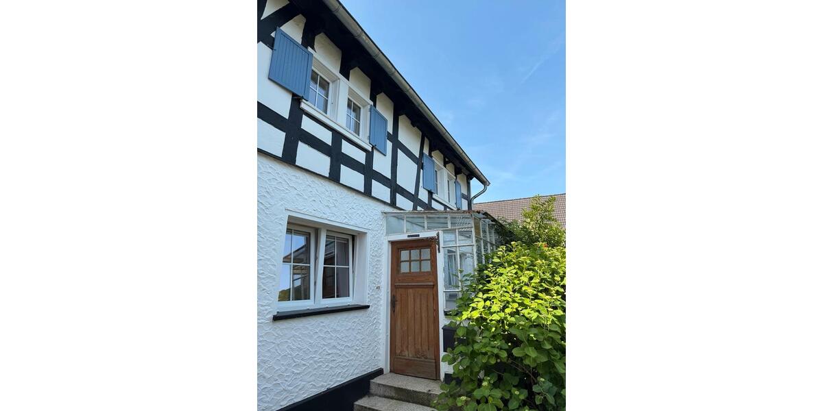 Einfamilienhaus Hennef (Sieg) - 3 Zimmer, 116 m&sup2;, 375.000&euro; | Angebot:25118420