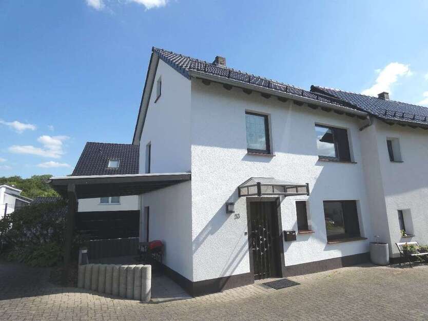 Haus zum Mieten in Leverkusen 925 € 85 m²