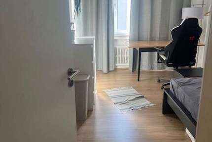 WG-Zimmer in Bonn 530 € 14 m² zimmer