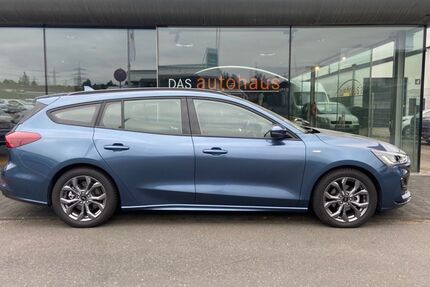 Ford Focus 3.841 km 24.700 € Brühl 50321