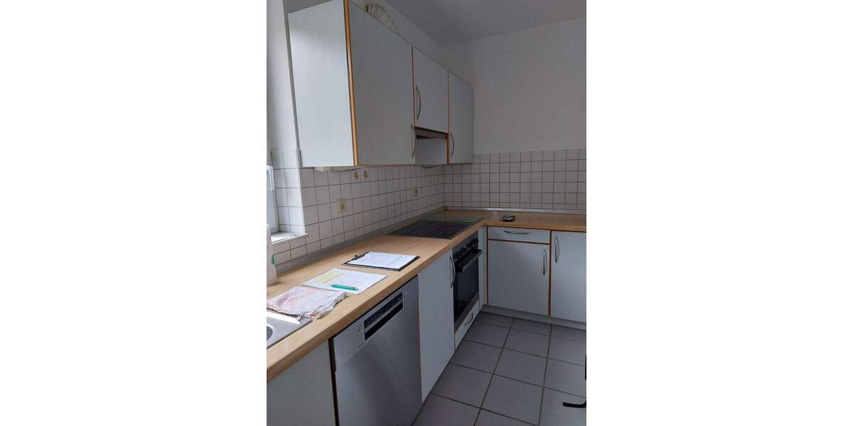 Etagenwohnung Siegburg Dreesch - 2 Zimmer, 61 m&sup2;, 785&euro; | Angebot:25562363