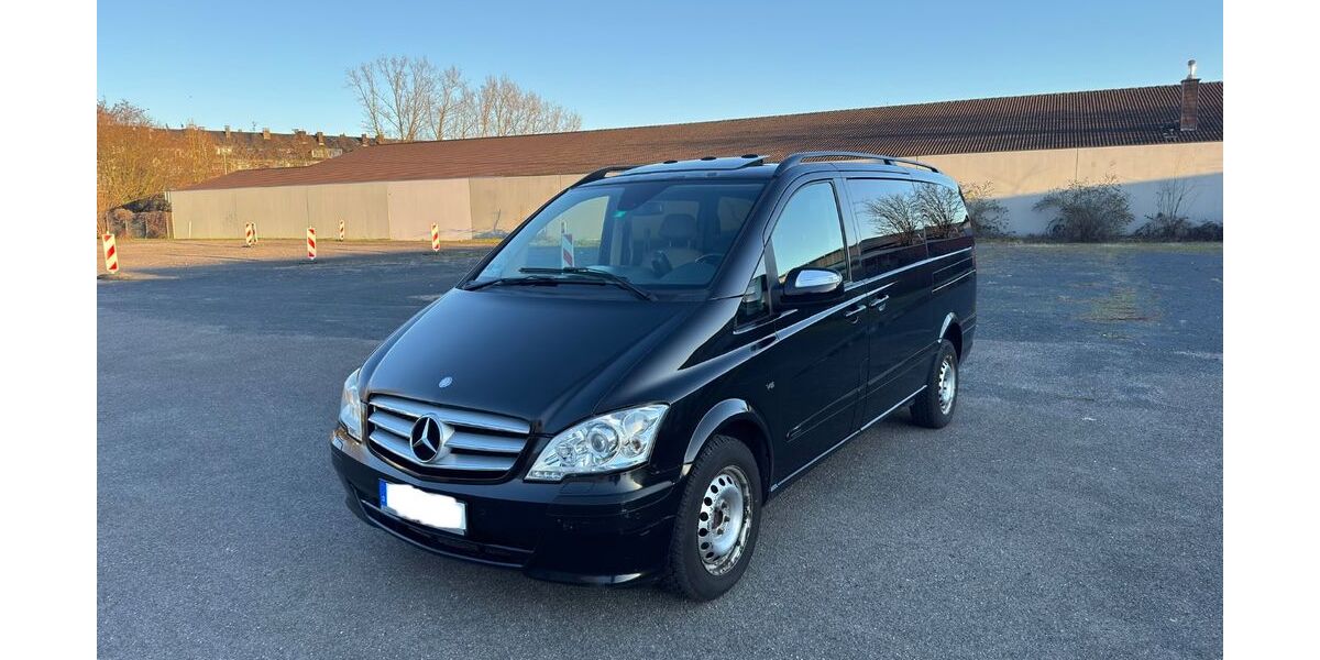 Mercedes-Benz Viano 382.200 km 12.800 &euro; Köln 51103