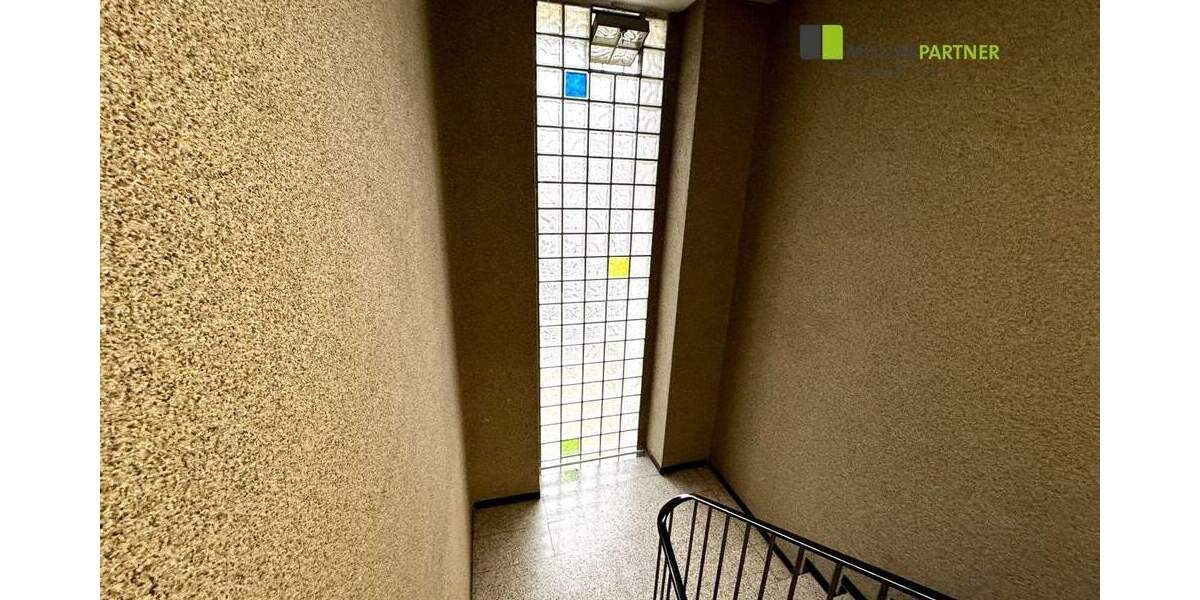 9-Familienhaus mit Terrassen, Garten und Balkonen in Köln-Urbach 2 zimmer