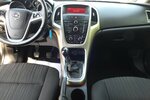 Opel Astra WM26:SPORTS TOURER EDITION PARKPILOT KLIMAAN 133.025 km 5.908 &euro; Köln 50858