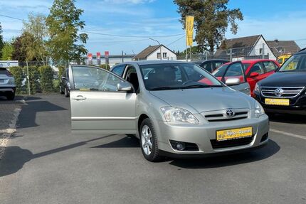 Toyota Corolla 173.000 km 3.700 &euro; Bonn 53227