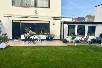 Haus zum Kaufen in Köln Wahn 450.000 € 121 m² 4 zimmer