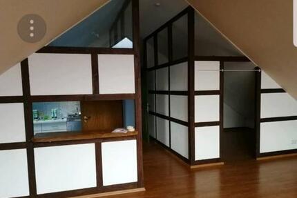 Dachgeschosswohnung 2-Zimmer 2 zimmer