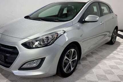 Hyundai i30 131.113 km 8.999 € Bonn 53129