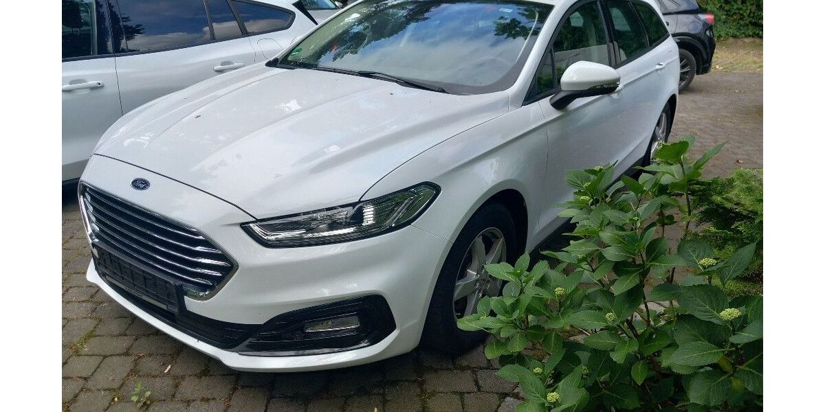 Ford Mondeo 195.800 km 9.400 &euro; Leichlingen 42799