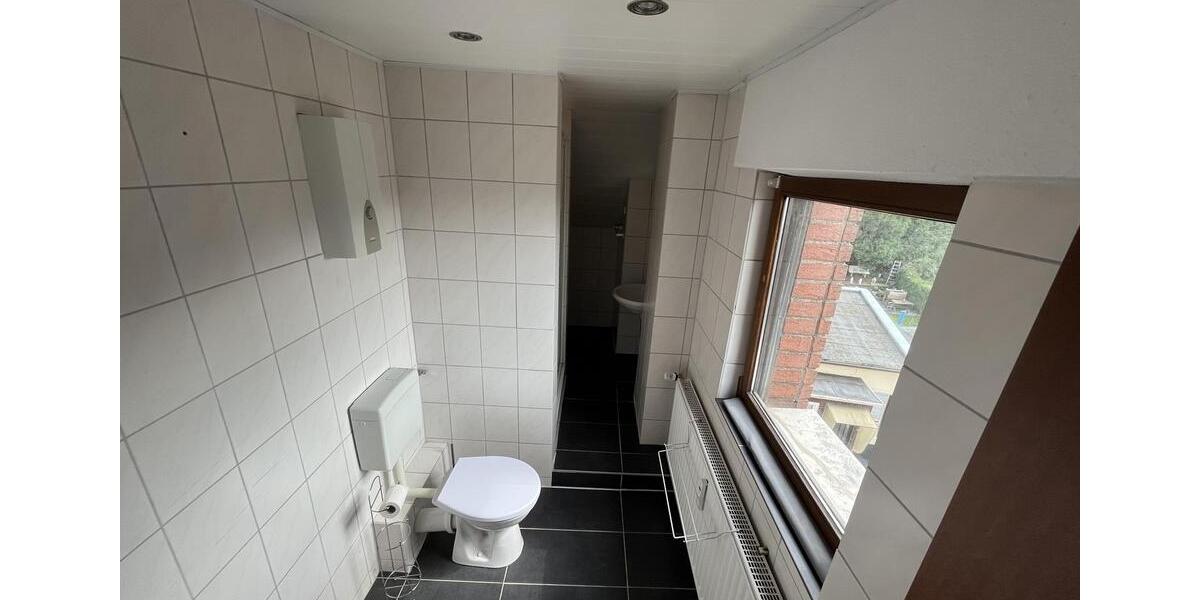 Lichtdurchflutete Maisonettewohnung in ruhiger Straße 3 zimmer