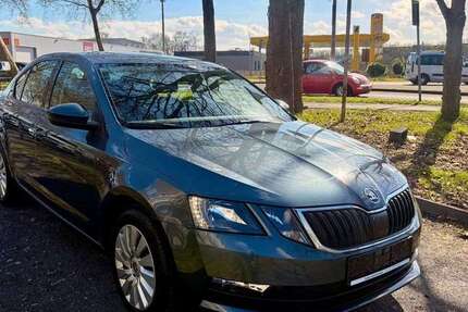 Skoda Octavia 80.000 km 11.999 &euro; Köln 51109