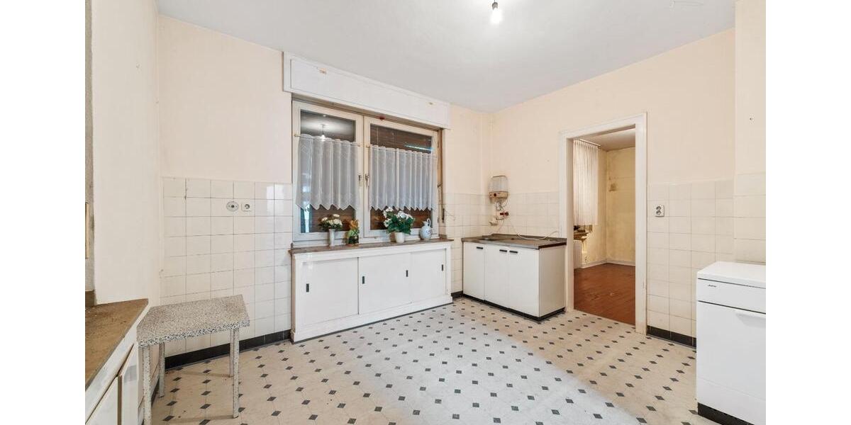 Einfamilienhaus Köln Kalk - 6 Zimmer, 160 m&sup2;, 599.000&euro; | Angebot:26223472