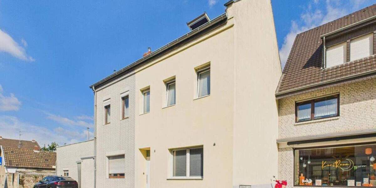 Historische Doppelhaushälfte im Herzen von Pulheim - stilvoll modernisiert und zentral gelegen 4 zimmer