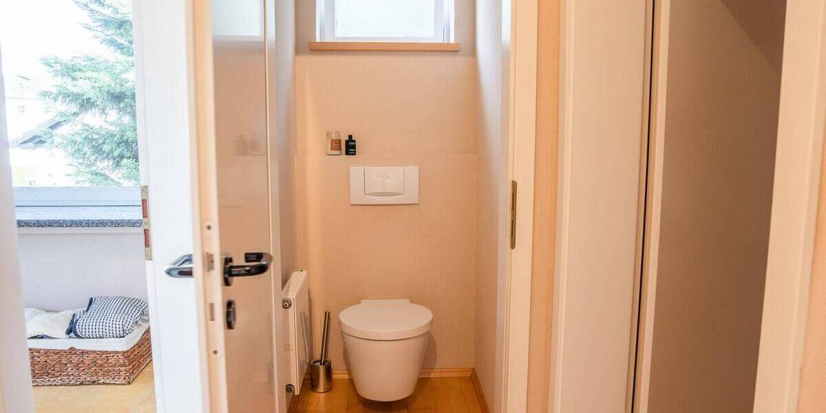 Einfamilienhaus Leverkusen Opladen - 8 Zimmer, 280 m&sup2;, 989.000&euro; | Angebot:26189026