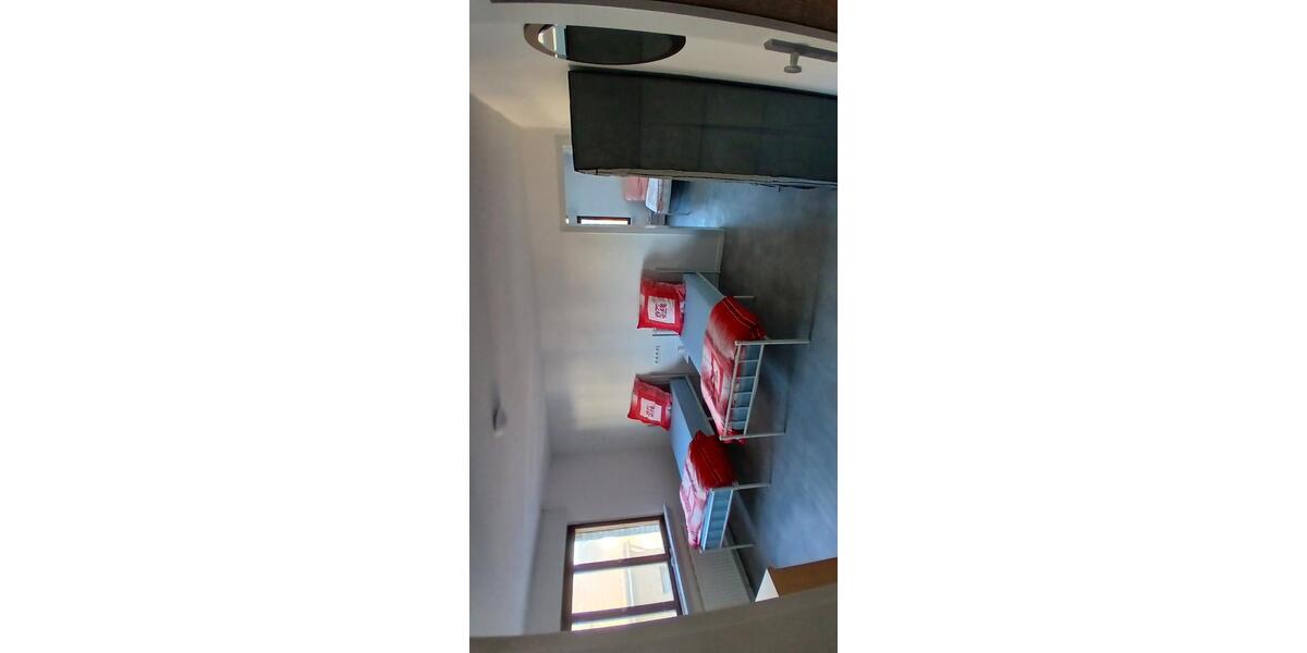 Einfamilienhaus Bonn Beuel-Mitte - 8 Zimmer, 120 m&sup2;, 3.500&euro; | Angebot:25545211