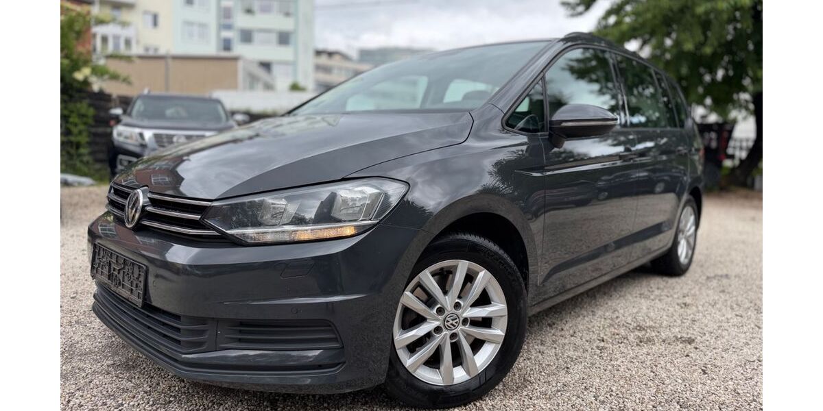 VW Touran 245.000 km 8.450 &euro; Köln 50674