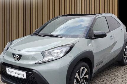 Toyota Aygo (X) 2.000 km 16.444 &euro; Leverkusen 51381