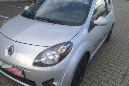 Renault Twingo 128.300 km 3.000 &euro; köln 50739
