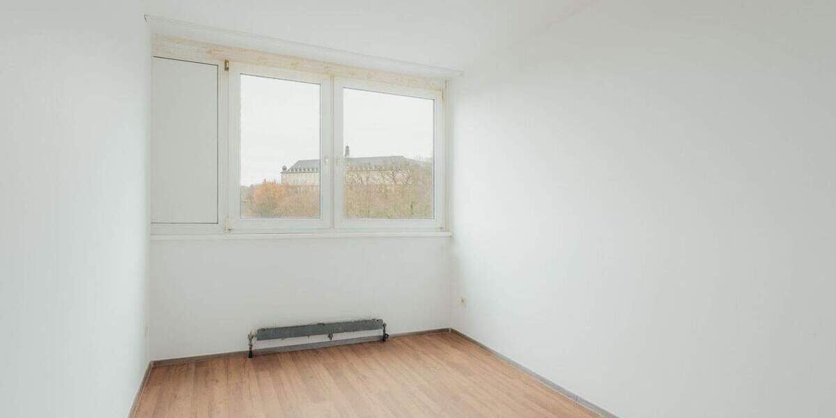 Etagenwohnung Bergisch Gladbach Bockenberg - 3 Zimmer, 89 m&sup2;, 195.000&euro; | Angebot:25738496