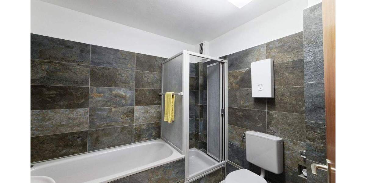 Etagenwohnung Köln Urbach - 3 Zimmer, 87 m&sup2;, 1.300&euro; | Angebot:25733301