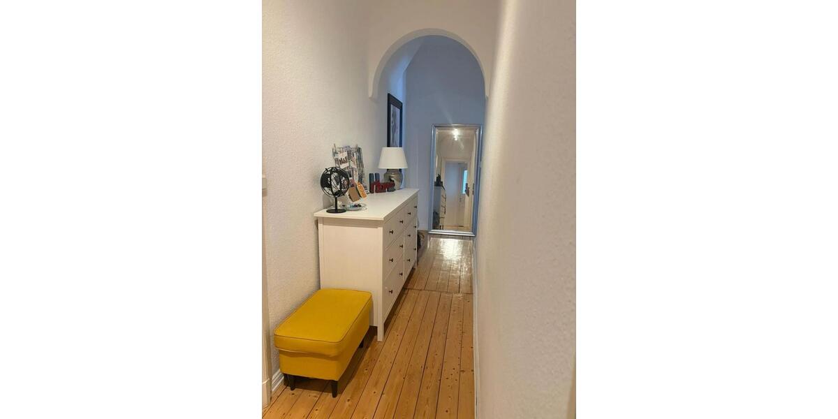 Etagenwohnung Bonn Gronau - 3 Zimmer, 85 m&sup2;, 1.100&euro; | Angebot:25378993