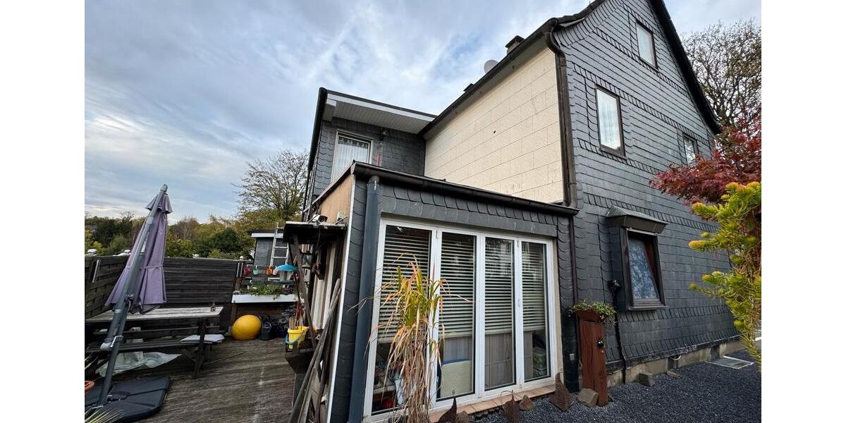 Einfamilienhaus Solingen Burg - 7 Zimmer, 178 m&sup2;, 299.000&euro; | Angebot:26152342