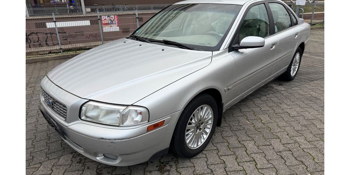 Volvo S80 177.000 km 1.290 € Köln 50739