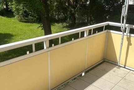 Helle 3 Zimmer Wohnung in Köln Raderthal zimmer