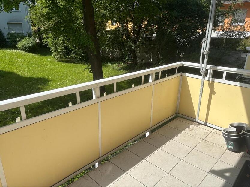 Helle 3 Zimmer Wohnung in Köln Raderthal zimmer