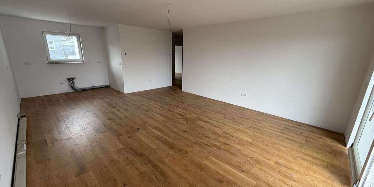 Etagenwohnung Wermelskirchen - 3 Zimmer, 79 m&sup2;, 210.000&euro; | Angebot:24641133