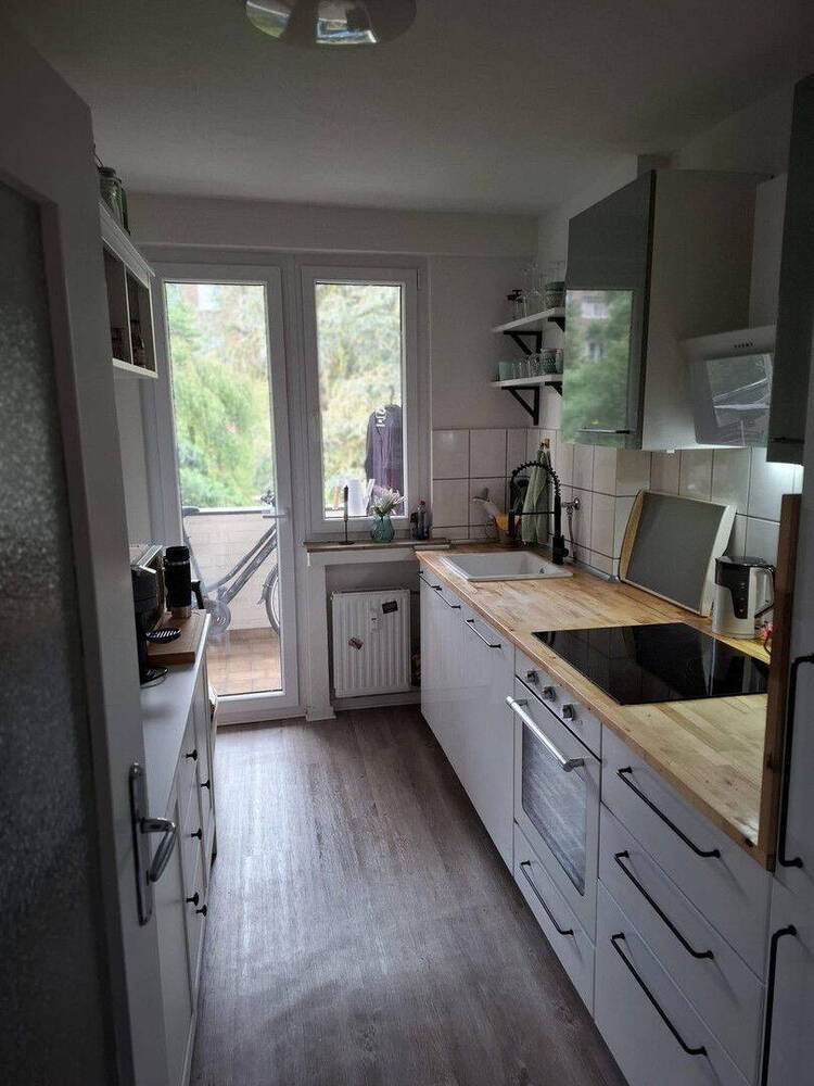Schöne helle Wohnung in Düsseldorf Eller inkl. EBK