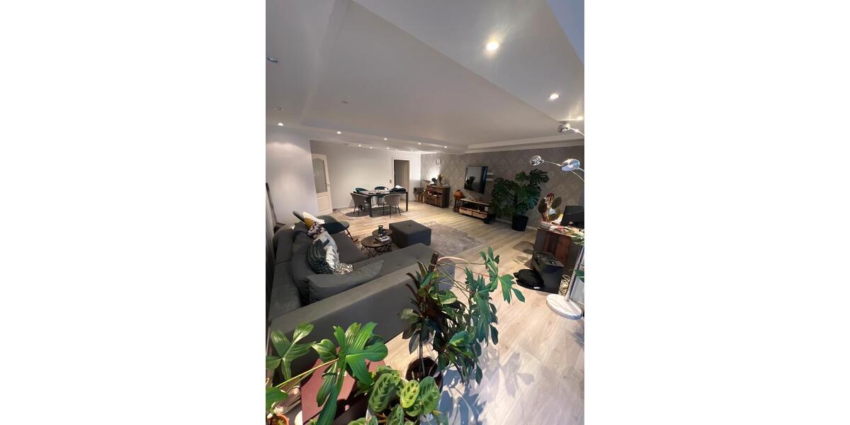 Etagenwohnung Köln Nippes - 3 Zimmer, 98 m&sup2;, 365.000&euro; | Angebot:26765894